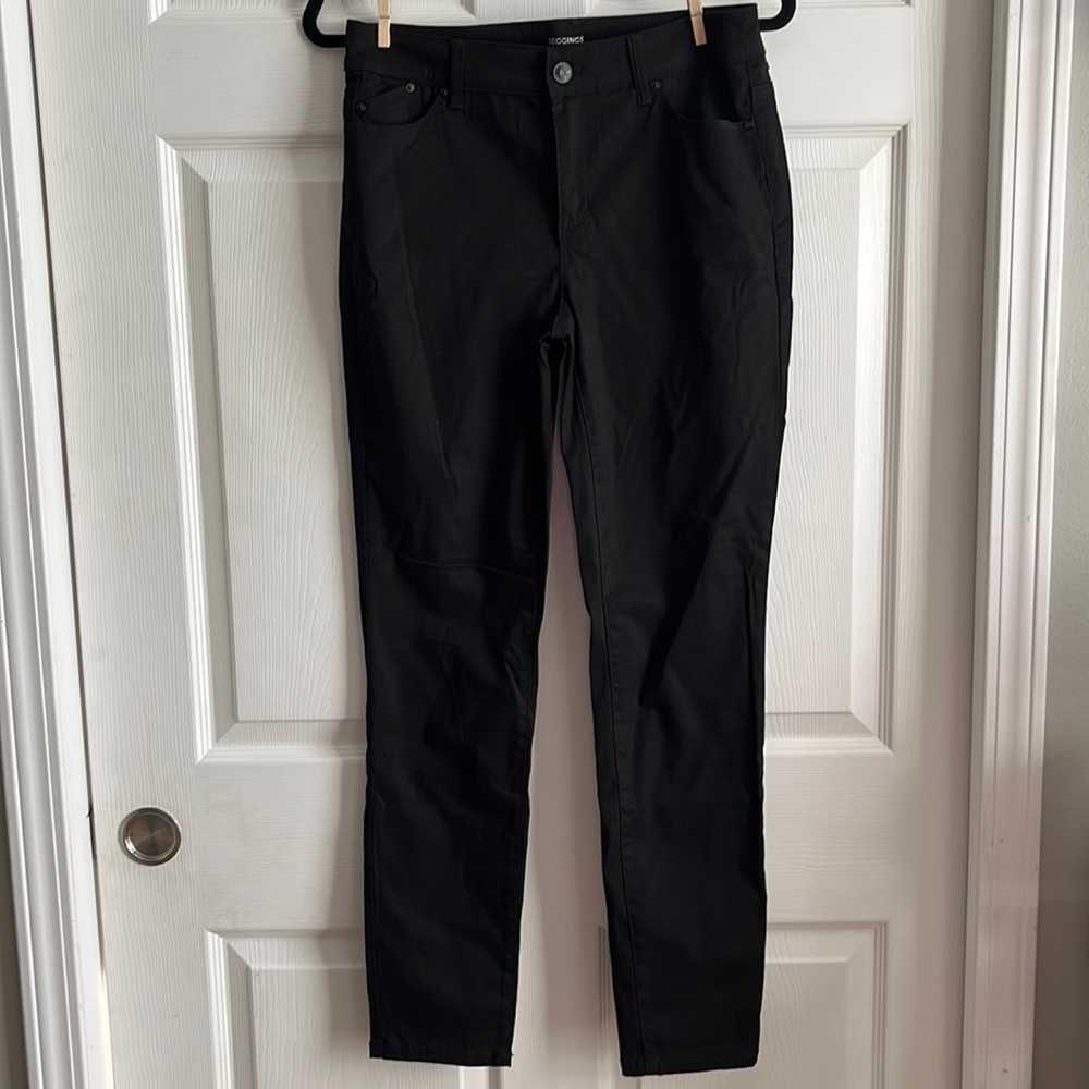 Chicos Black Jeggings / SZ 4